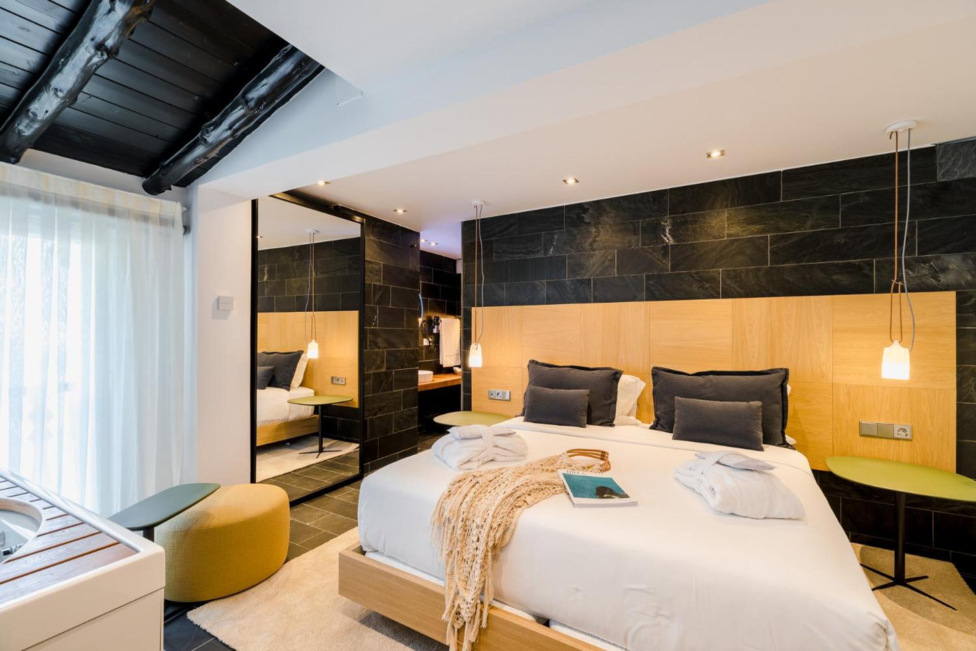 Hotel Boutique Ses Pitreras San Antonio  Buitenkant foto